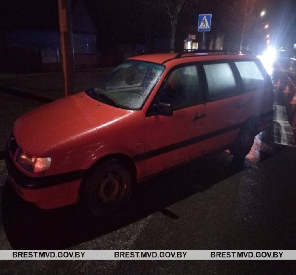 В Малорите водитель VW сбила бабушку