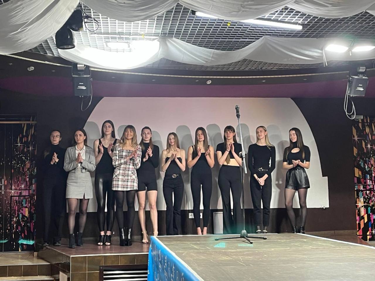 В Бресте 10 девушек участвовали в городском этапе кастинга «Мисс Беларусь-2023»