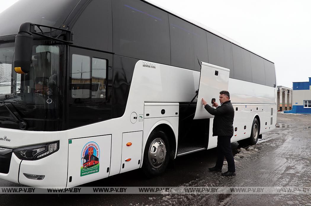 В Пинском автобусном парке появился пассажирский автобус марки Zhongtong-6127 китайского производства