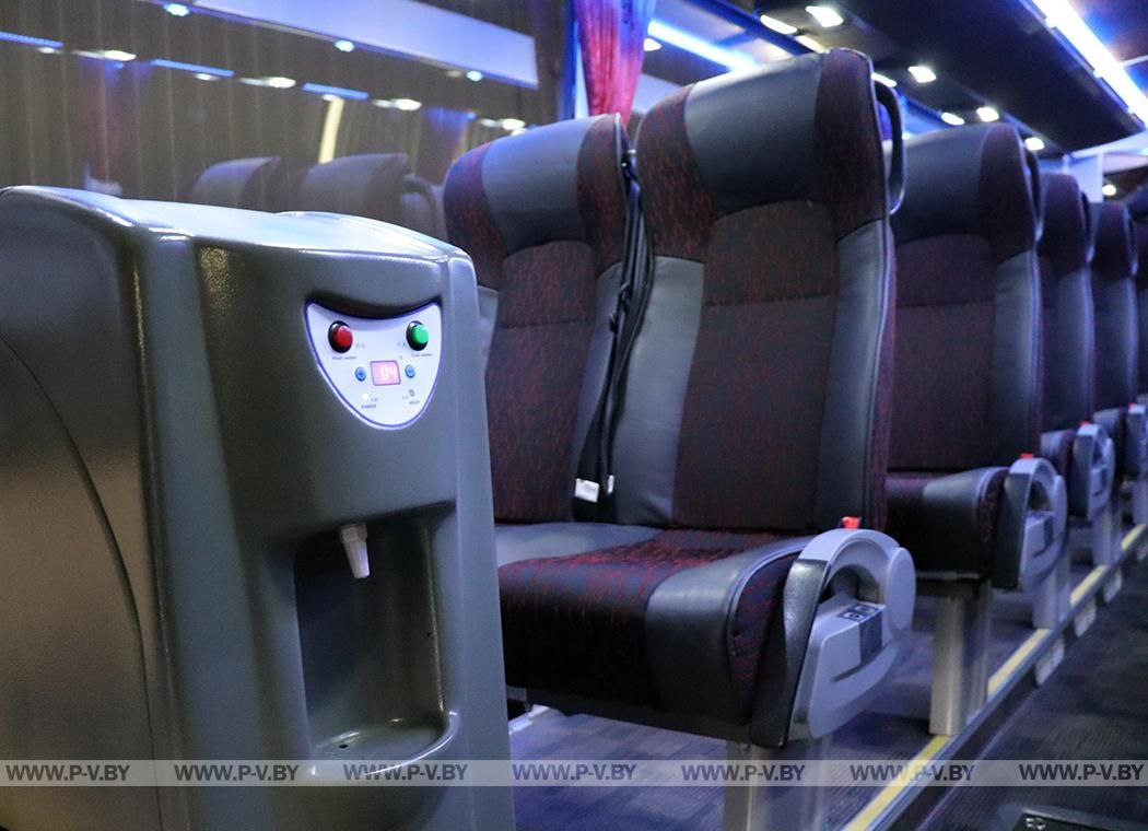 В Пинском автобусном парке появился пассажирский автобус марки Zhongtong-6127 китайского производства