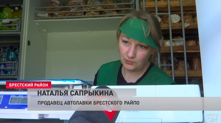 30-километровая очередь на границе: под Брестом организовали торговлю питанием для водителей