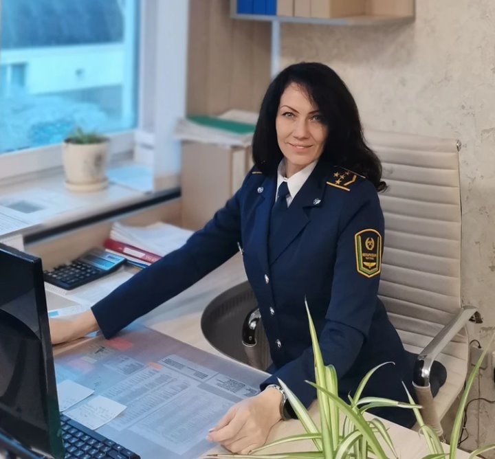 В Беларуси выбирают самую красивую девушку Белорусской железной дороги