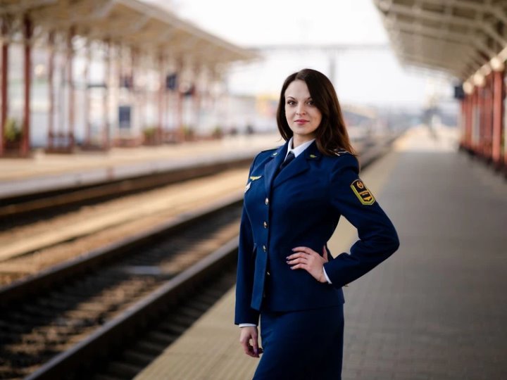 В Беларуси выбирают самую красивую девушку Белорусской железной дороги