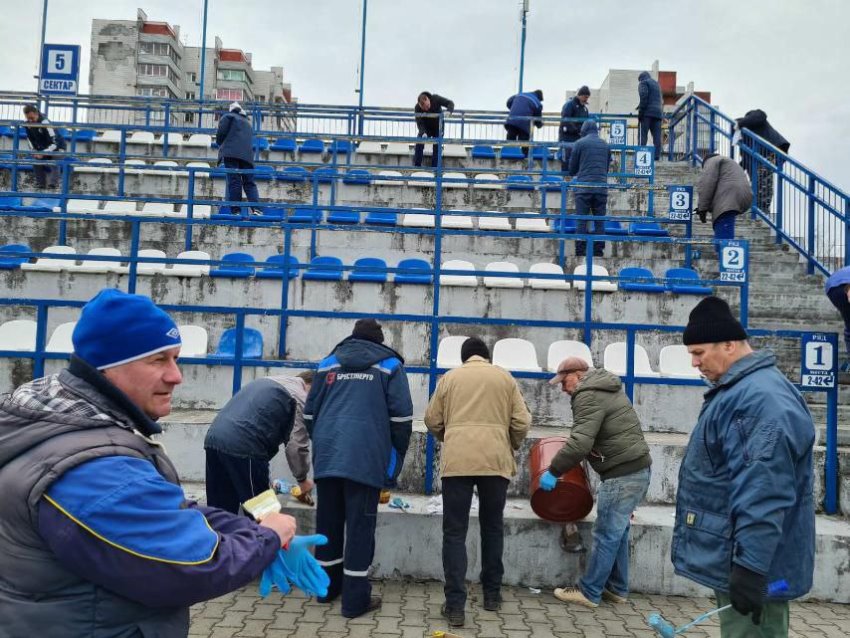 В Бресте к началу футбольного сезона обновился стадион «Юность»