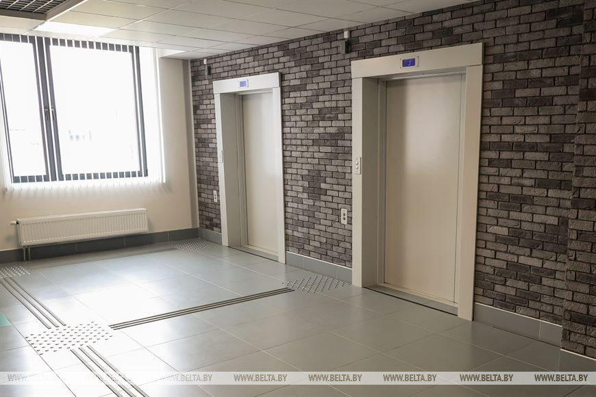 В Бресте ознакомились с элементами доступной среды для инвалидов. Что посещали?