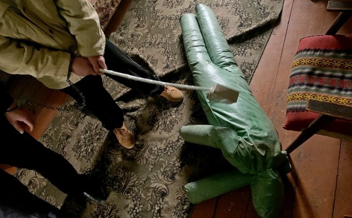 Труп 5 дней лежал во дворе. Следователи раскрыли обстоятельства жестокого убийства мужчины