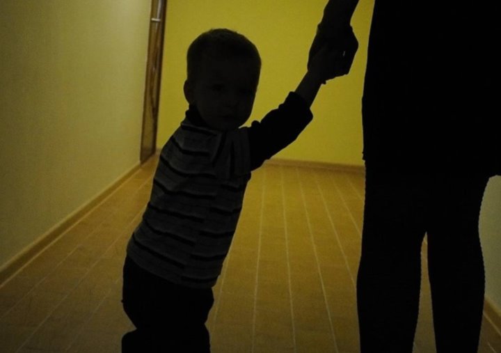 Мужчина после развода хотел общаться с сыном, но экс-супруга этому препятствовала. Дело дошло до суда