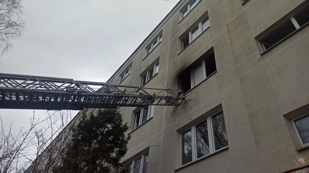 Портативное зарядное устройство могло стать причиной пожара в квартире