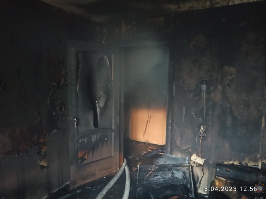 Портативное зарядное устройство могло стать причиной пожара в квартире