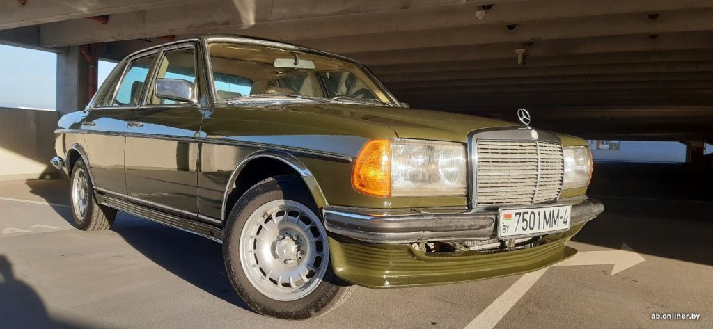 Белорус продает 41-летний Mercedes W123 за $11 000 в эквиваленте. За что такие деньги?