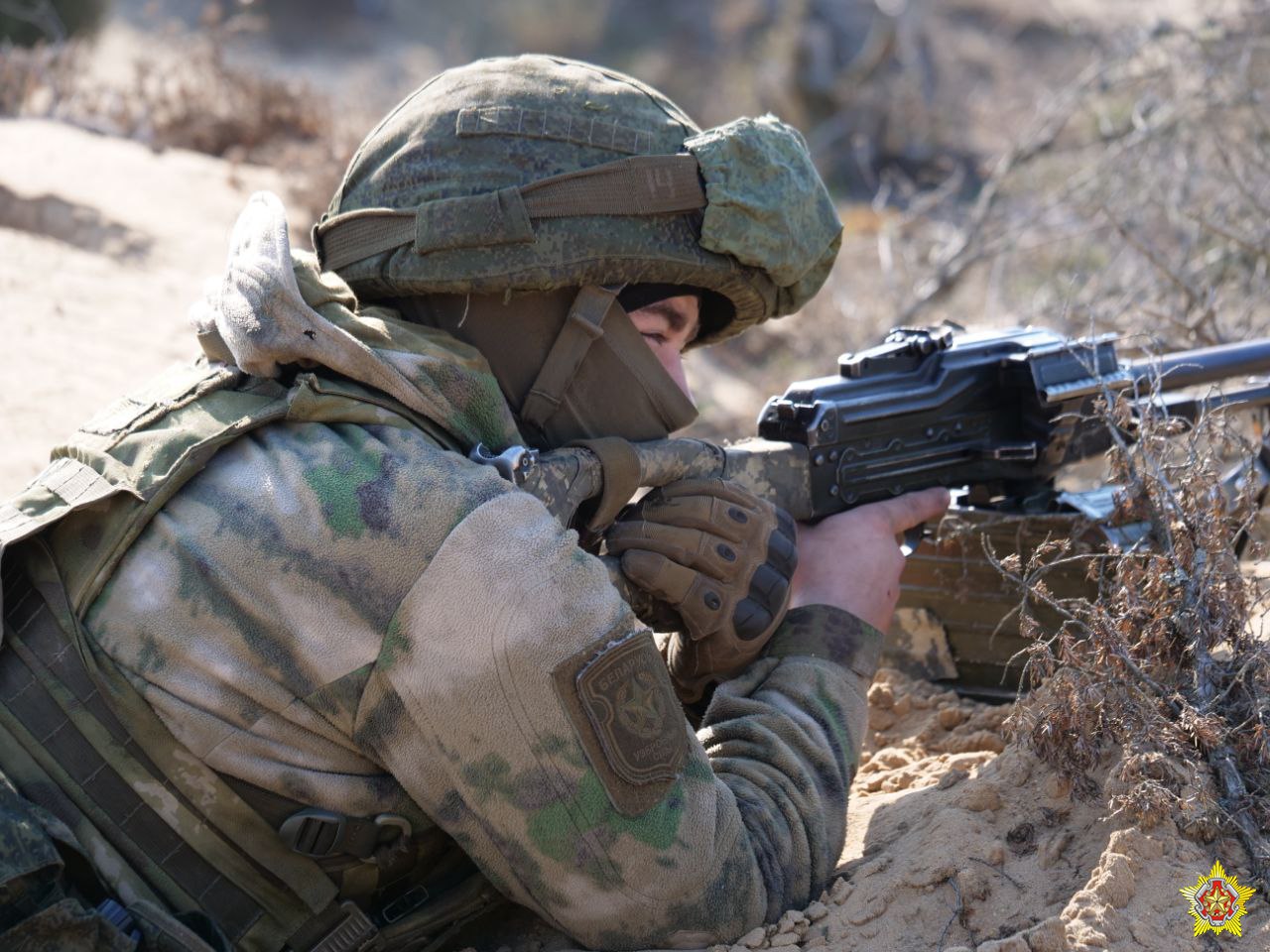 Брестские десантники проводят батальонное тактическое учение