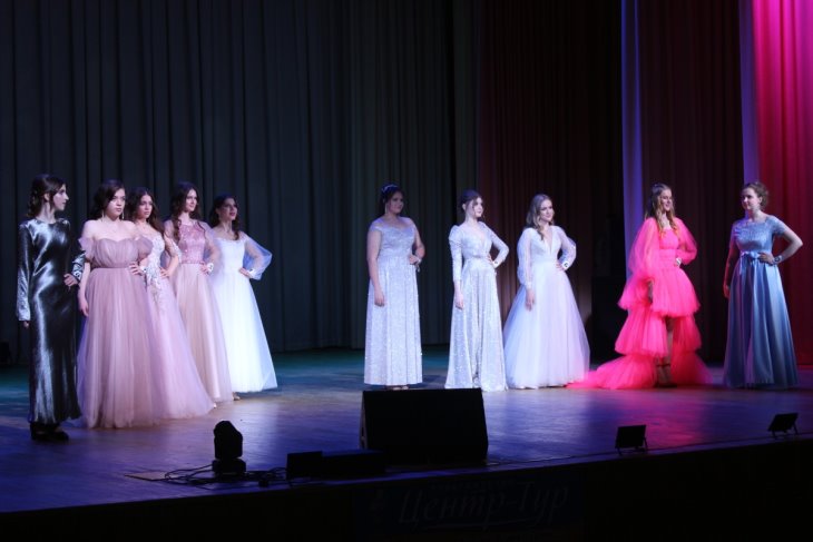 В Кобрине прошел конкурс грации и артистического мастерства «Мисс Весна – 2023»