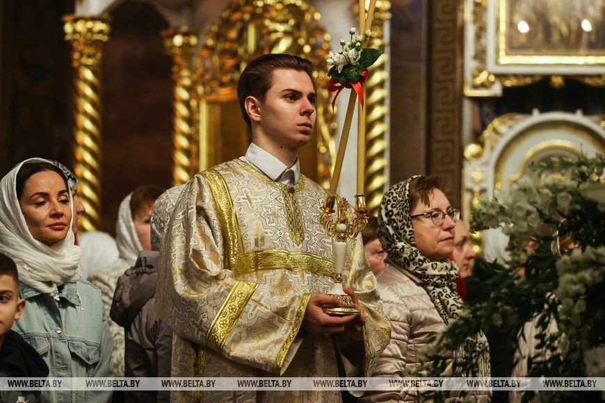 Богослужение в Свято-Симеоновском кафедральном соборе Бреста