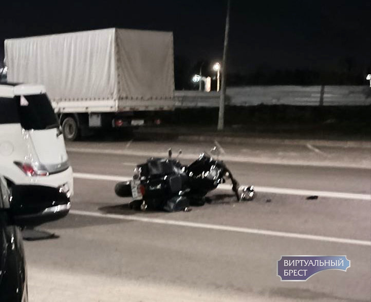 ДТП в Бресте на ул. Октябрьской революции и Грибоедова