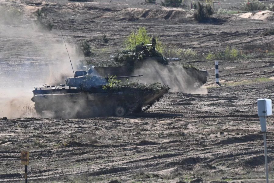 Белорусские военные отразили атаку условного противника в Брестской области