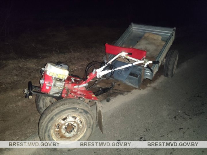 Собутыльники угнали мотоблок в Брестской области