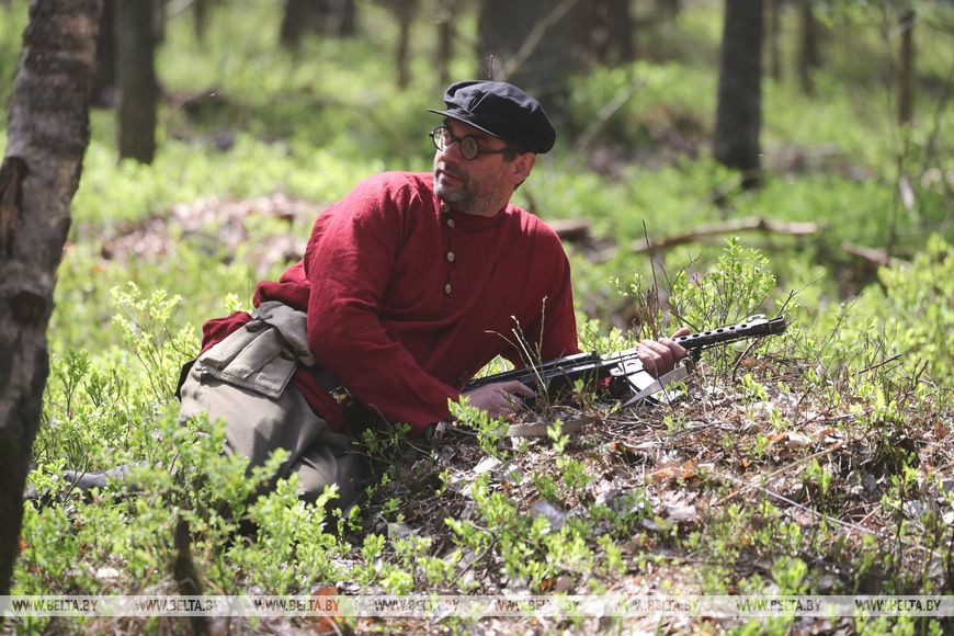 Военно-патриотическая акция «Победа - гордость поколений» прошла около деревни Мохро Ивановского района