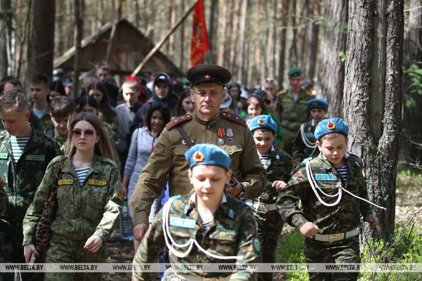 Военно-патриотическая акция «Победа - гордость поколений» прошла около деревни Мохро Ивановского района
