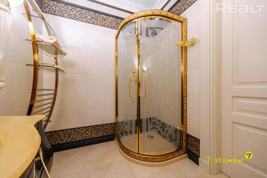 Цена — 2,2 млн долларов. Показываем, как выглядит самая дорогая квартира в Минске