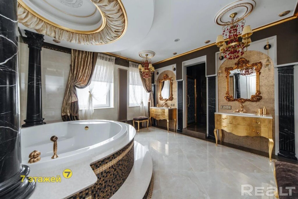 Цена — 2,2 млн долларов. Показываем, как выглядит самая дорогая квартира в Минске