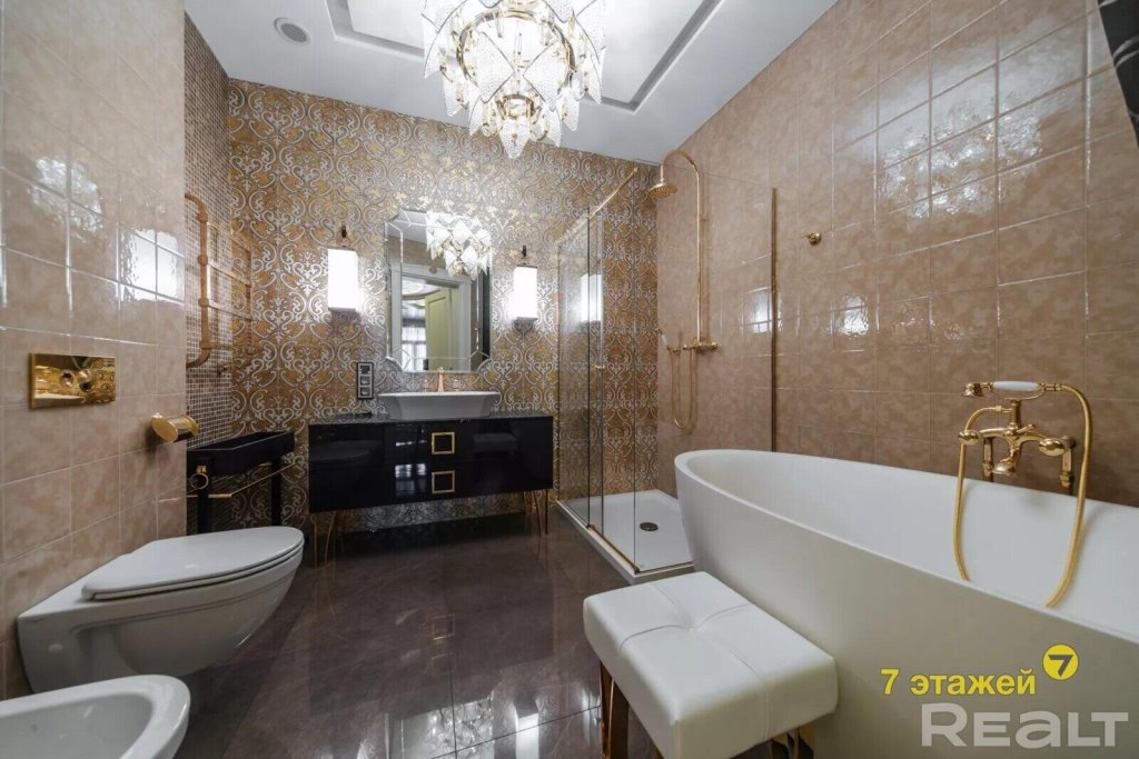 Цена — 2,2 млн долларов. Показываем, как выглядит самая дорогая квартира в Минске