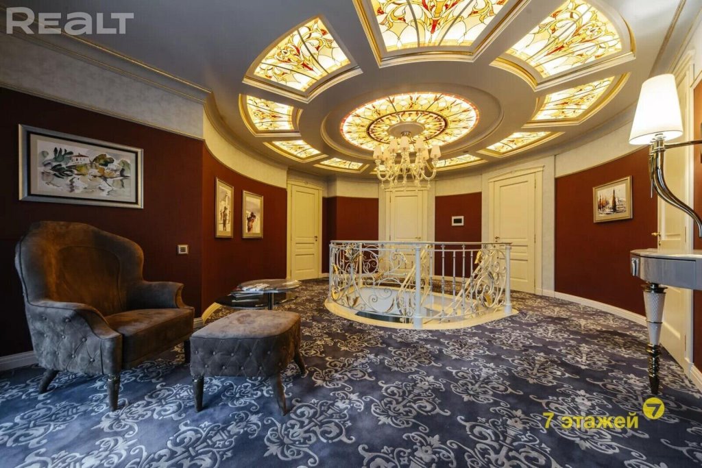 Цена — 2,2 млн долларов. Показываем, как выглядит самая дорогая квартира в Минске