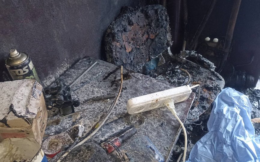 Подробности пожара в гараже, где погиб мужчина в Барановичах