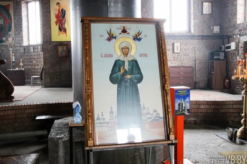 В Брестскую епархию прибыли икона и ковчег с частицей мощей Матроны Московской: когда и в каких храмах к ним можно приложиться