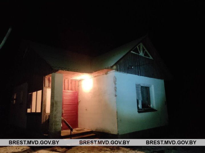 Вспомнил старые обиды: в Ивацевичском районе мужчина вломился в дом знакомого и устроил драку