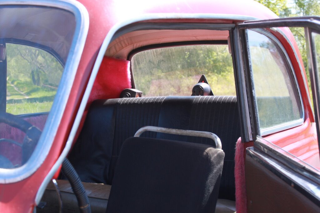 «Отец заплатил за трофей всего 640 рублей». Отыскали в Бресте первый настоящий BMW 320