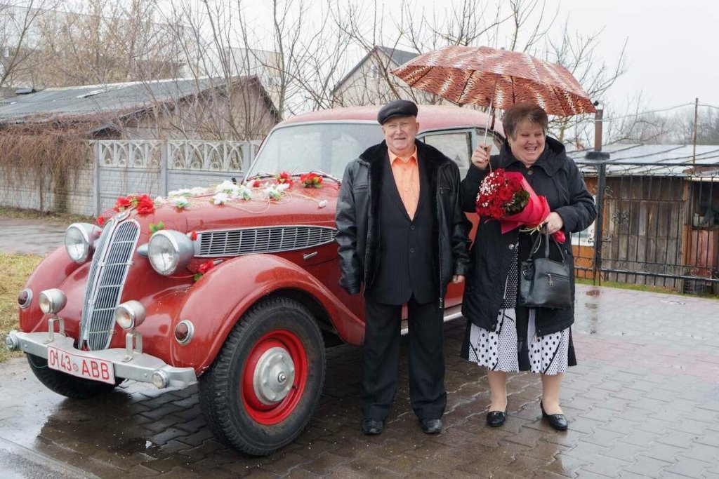 «Отец заплатил за трофей всего 640 рублей». Отыскали в Бресте первый настоящий BMW 320