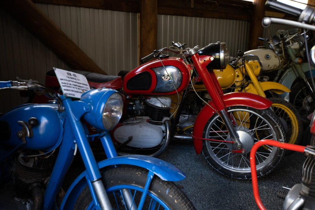 Легендарный тульский «Муравей» и венгерская «Паннония». Белорус собрал большую коллекцию советской мототехники