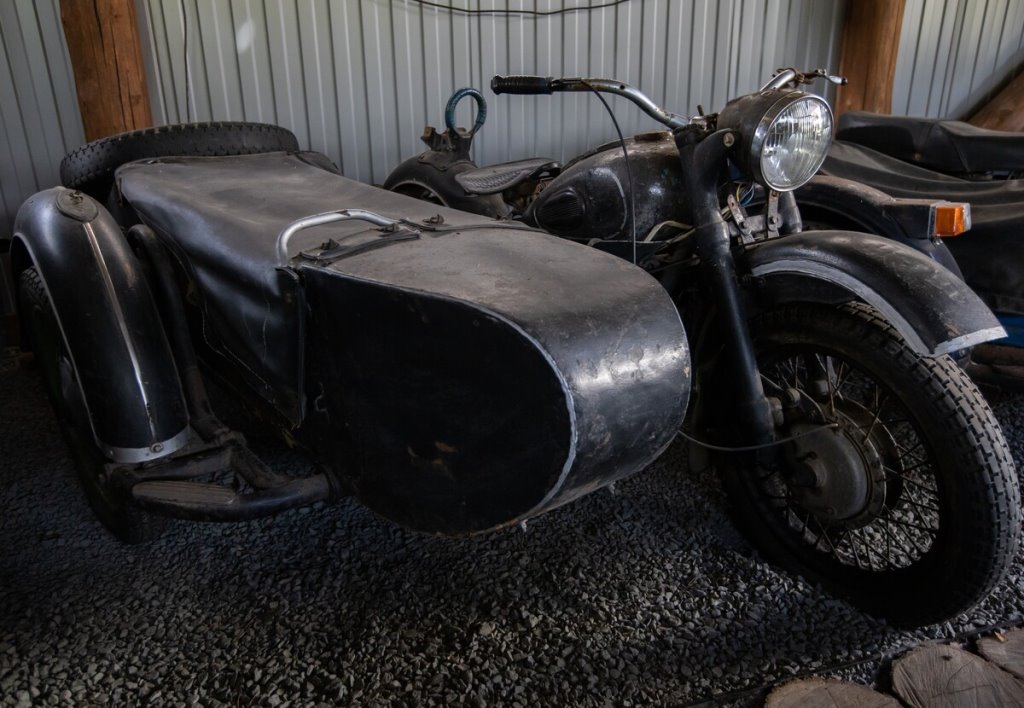 Легендарный тульский «Муравей» и венгерская «Паннония». Белорус собрал большую коллекцию советской мототехники