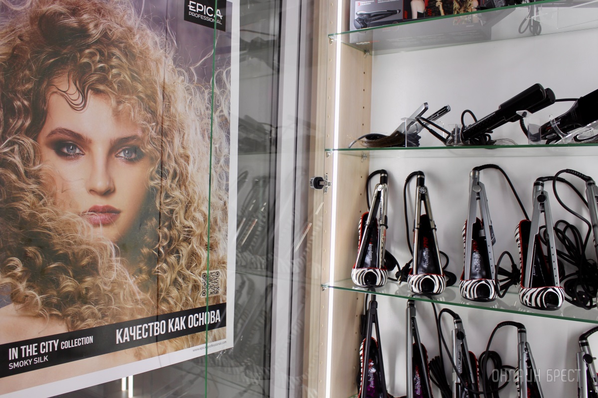 Вот что значит профессиональный уход для волос! Вместе оцениваем большой ассортимент инструментов и косметики в парикмахерском магазине «PROFISTYLE.BY» в Бресте