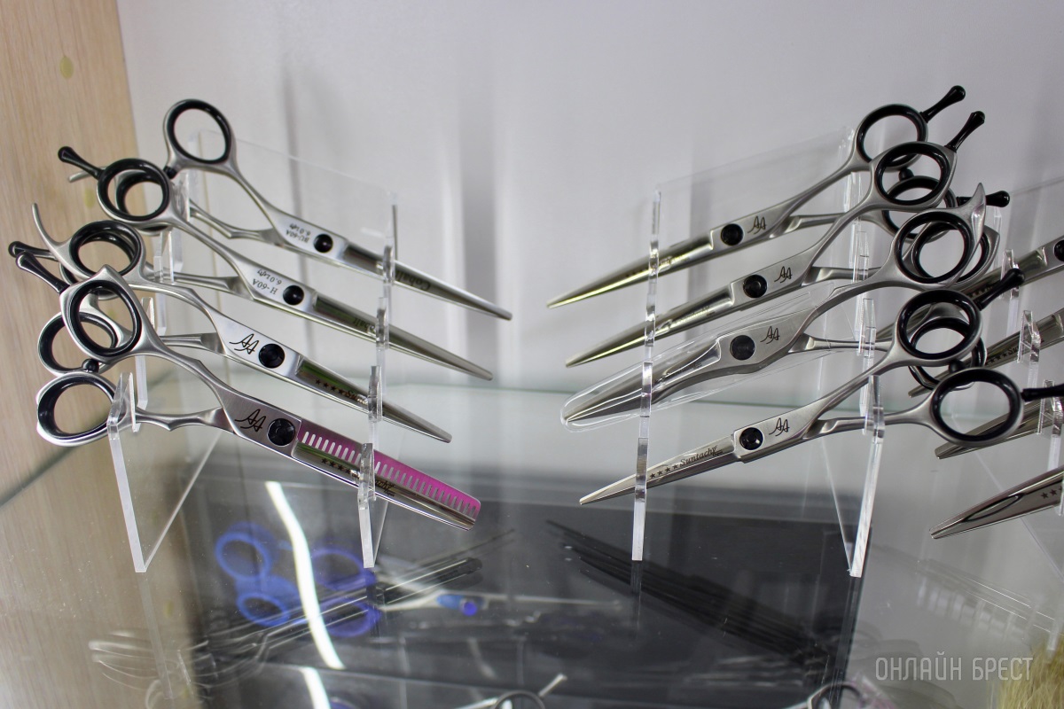 Вот что значит профессиональный уход для волос! Вместе оцениваем большой ассортимент инструментов и косметики в парикмахерском магазине «PROFISTYLE.BY» в Бресте