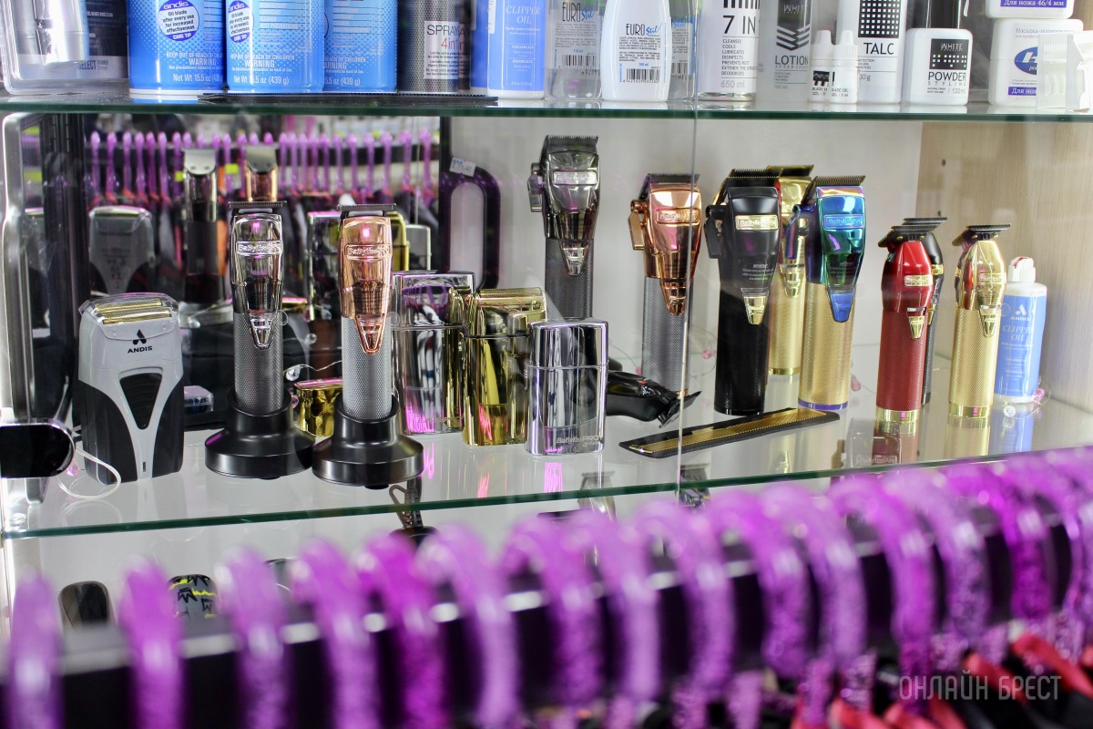 Вот что значит профессиональный уход для волос! Вместе оцениваем большой ассортимент инструментов и косметики в парикмахерском магазине «PROFISTYLE.BY» в Бресте
