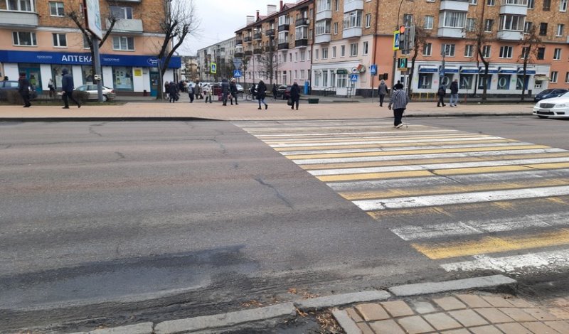В Бресте на пешеходном переходе автомобиль скорой медицинской помощи сбил пенсионера. Расследование завершено