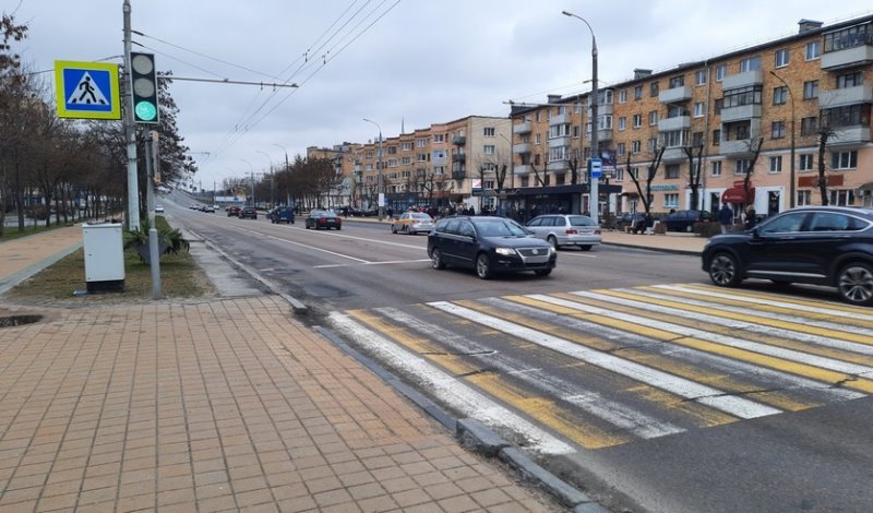 В Бресте на пешеходном переходе автомобиль скорой медицинской помощи сбил пенсионера. Расследование завершено