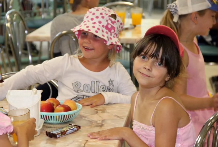 Сколько стоит путевка в детский лагерь в 2023 году