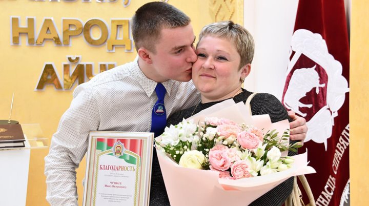 В Беларуси подросток помог задержать педофила