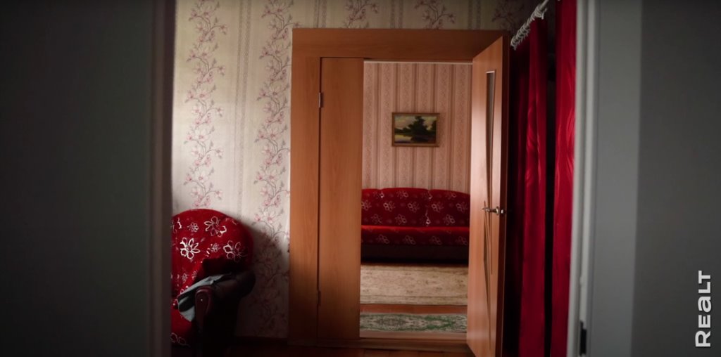 «Приехал отдохнуть — и остался жить». Молодой белорус поселился в деревне, завел хозяйство и делает сыр