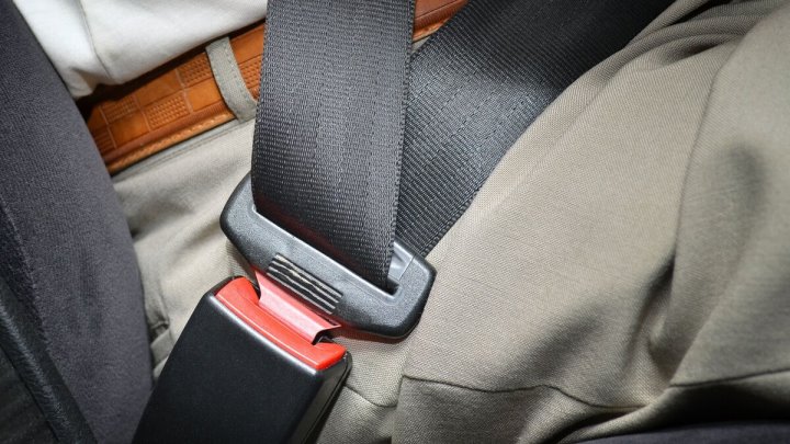 До 60 км/ч можно не пристёгиваться? Мифы и правда о ремнях безопасности