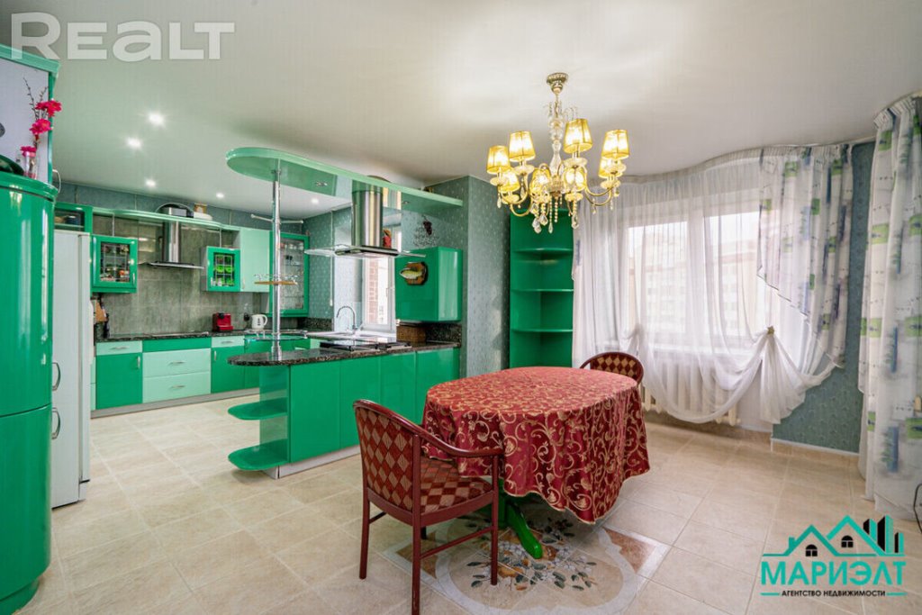 В Минске продается квартира за миллион долларов. Посмотрите, как она выглядит