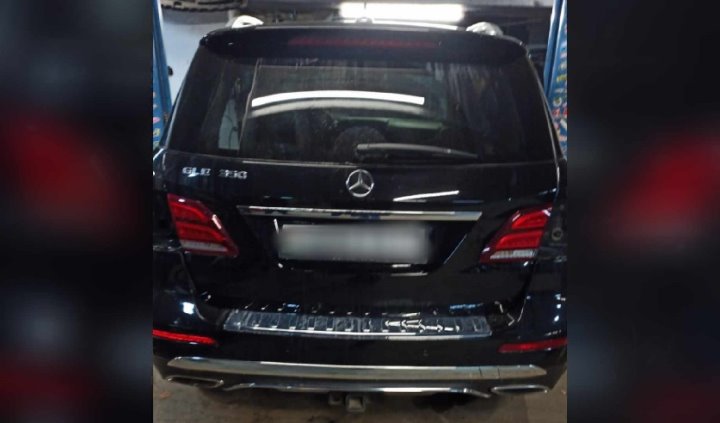 Белорус похитил дорогой Mercedes,  чтобы рассчитаться с долгами, но его обманули