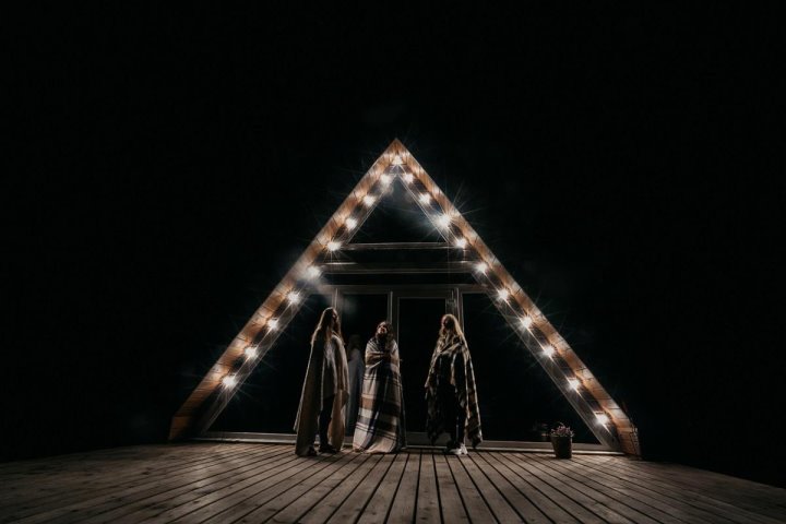 Эта семья продала квартиру в Минске, чтобы построить агроусадьбу. Что из этого вышло?