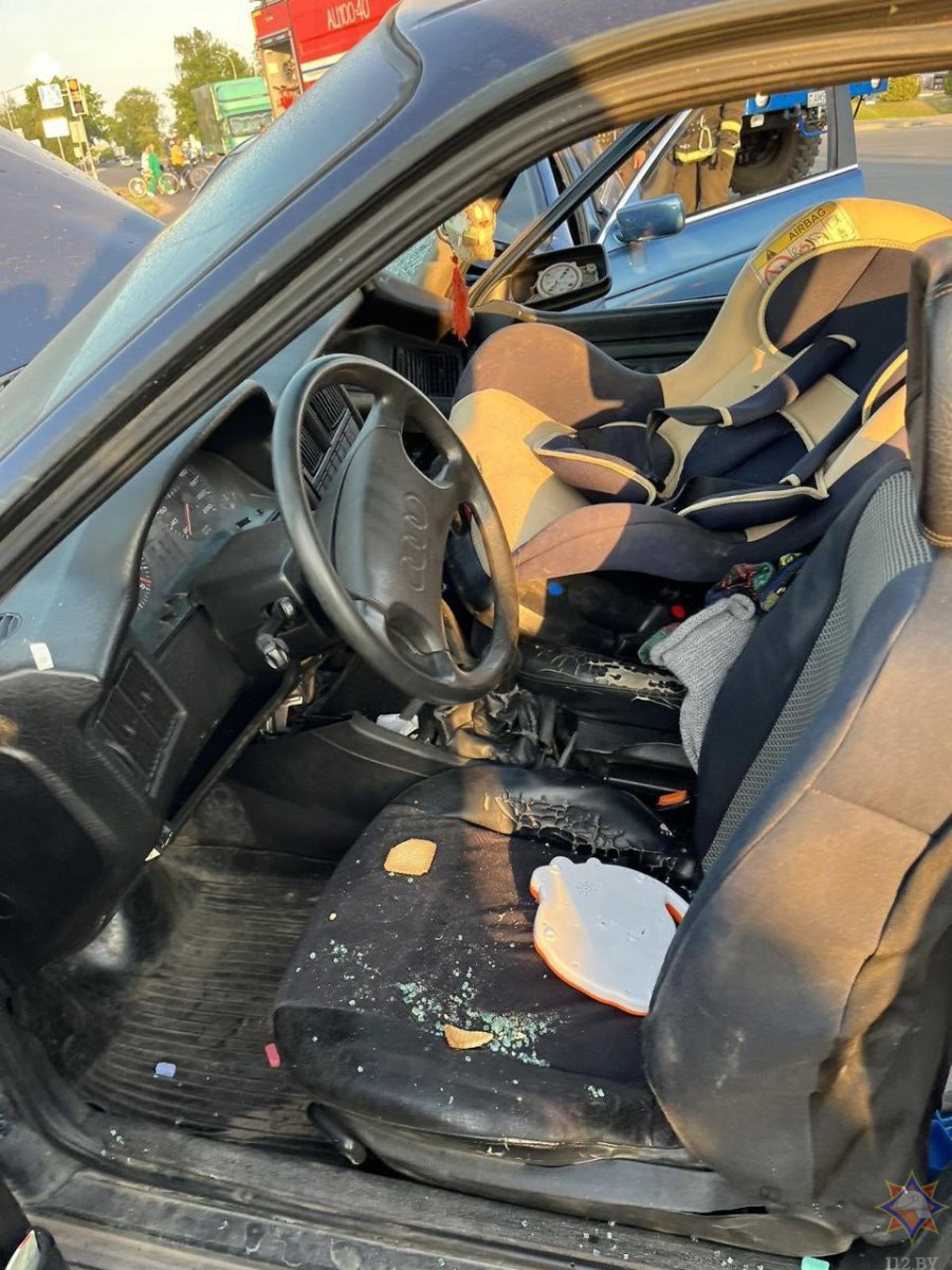 В Дрогичине работник МЧС в свободное от несения службы время оказал помощь пострадавшим в ДТП