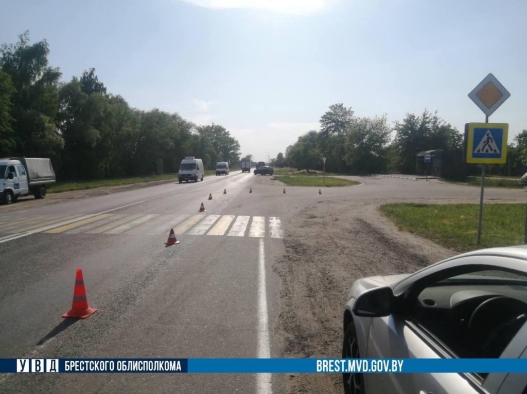 В Кобринском районе трактор наехал на велосипедиста