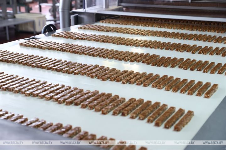 Дважды Сергей из Белоозерска работает на «Коммунарке», где четырежды стал официально лучшим