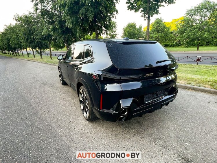 В Гродно замечен BMW XM 2023 – технологичнее и престижнее у BMW не бывает