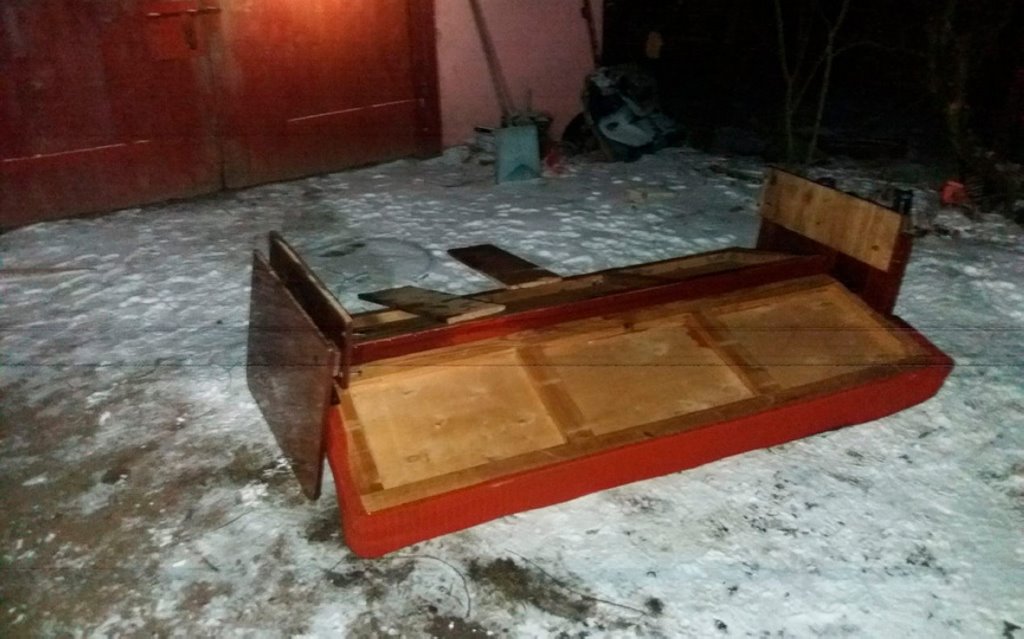 На пожаре в Барановичском районе жена спасла мужа